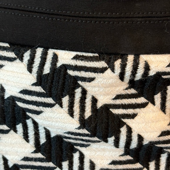 White House Black Market Check Skirt 00 - Picture 7 of 8